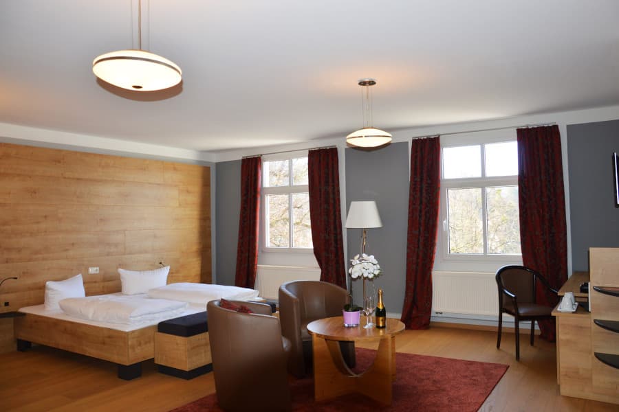 Rooms & suites at the Kulturhotel Kaiserhof